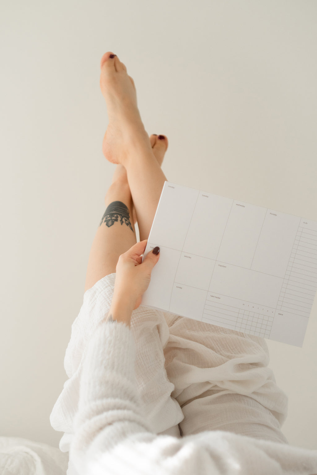 Kierrätyspaperista valmistettu weekly planner viikkokalenteri